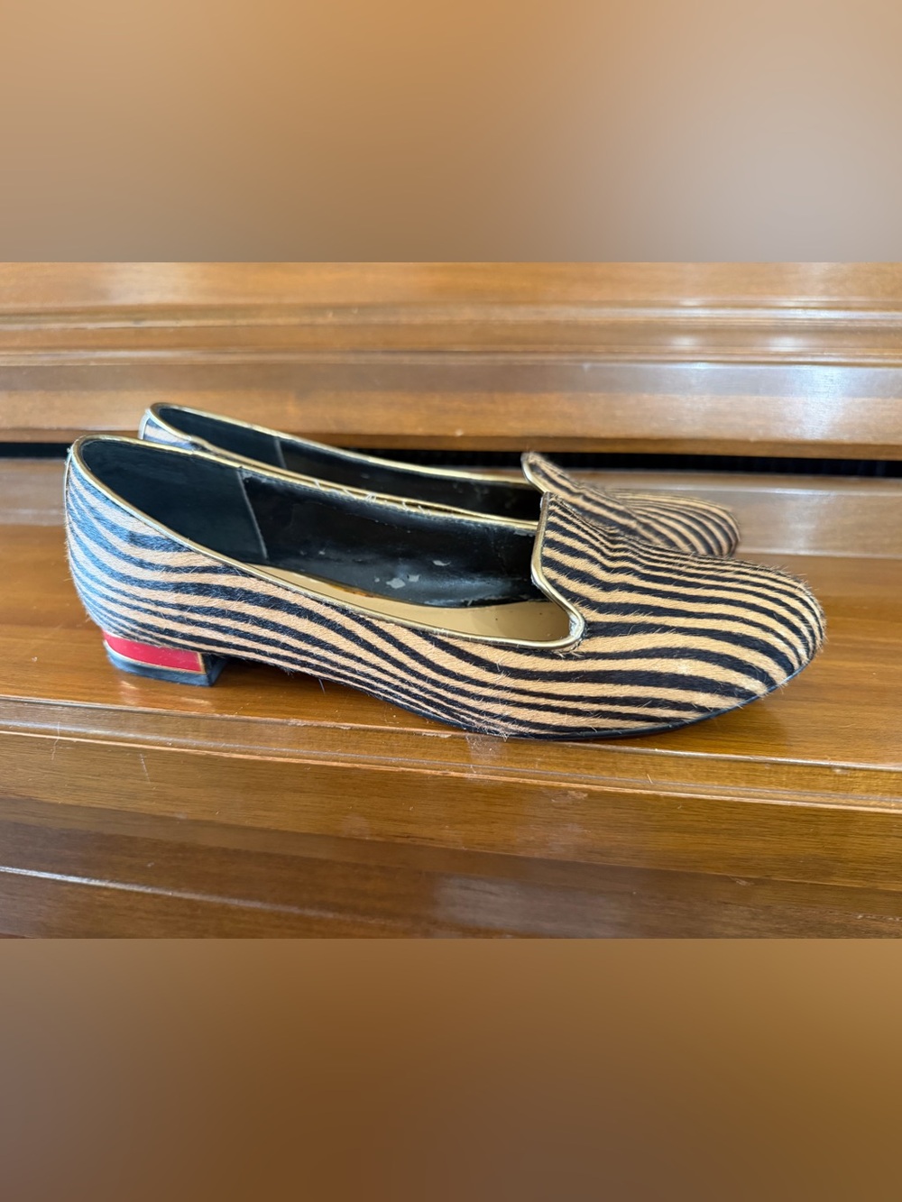 DV Dolce Vita Zebra Pony Hair Flats Gold Trim Size 7
